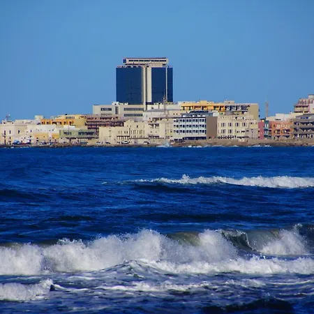 Bright Near Baia Beaches Apartment *